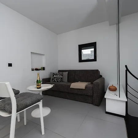Kula Villa *